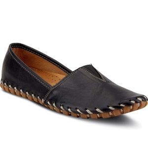 Spring Step Kathaleta Black Flats 6.5-7 M. (37)